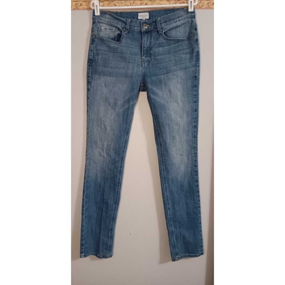 Request Premium 30 Slim Medium Wash Stretch Casual Occasion Denim Jeans